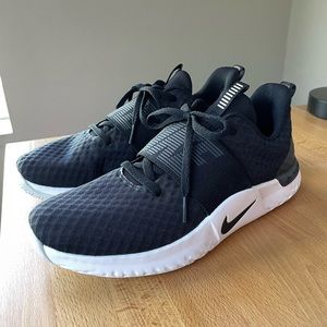 WMNS Nike Renew In-Season TR 9 (9.5)